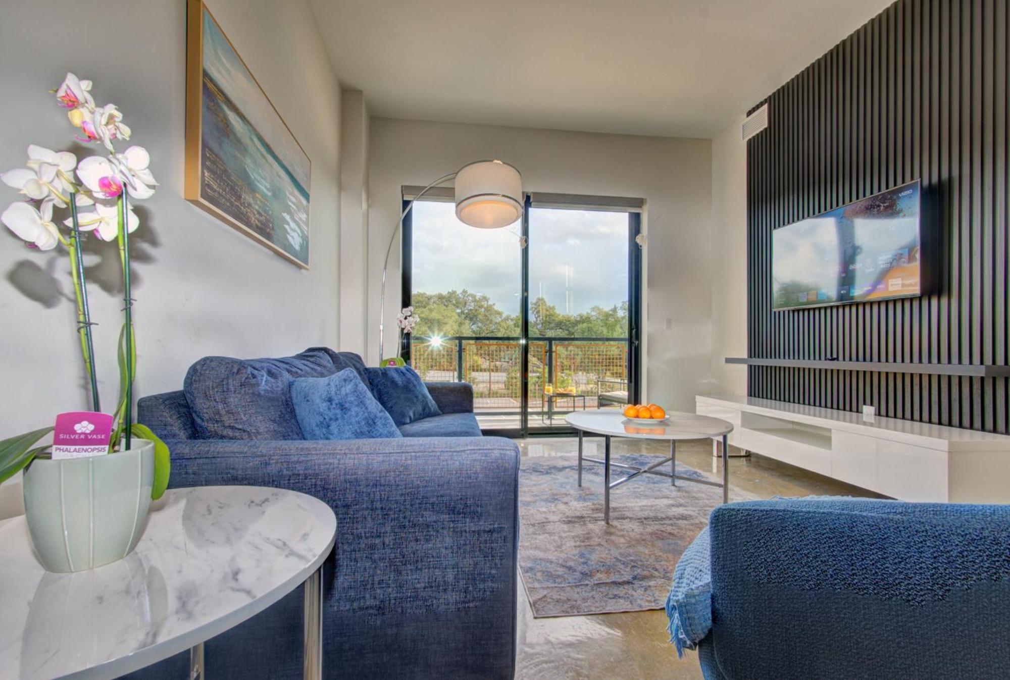 Sejur At Koosh Living Davie Exterior photo